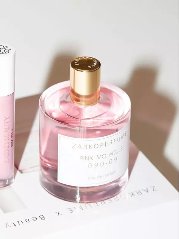 عطر بينك موليكول