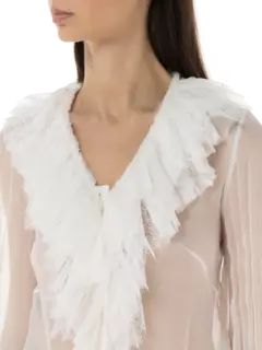 بلوزة من الشيفون بأكمام طويلة ورقبة مكشكشة