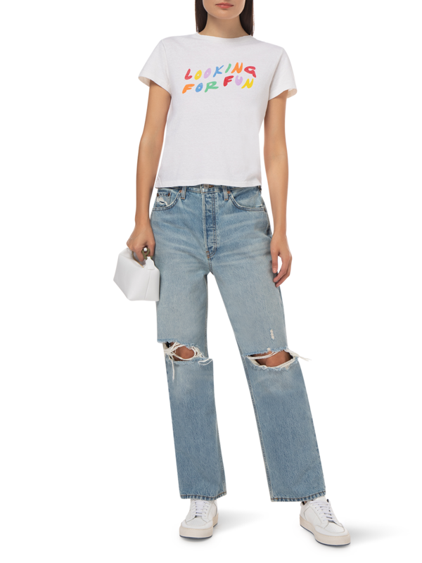 CLASSIC TEE LOOKING FOR FUN