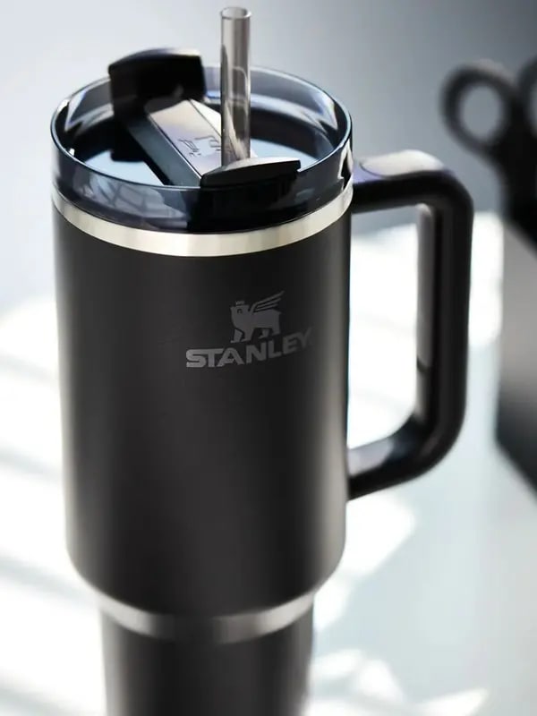 /original/10-10824-399_STAN_Black Tona_2.png_convert-600x800