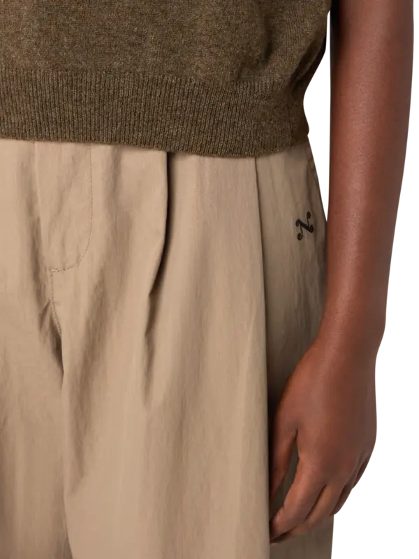 /original/1000879_NACK_Chestnut_5.png_convert-600x800