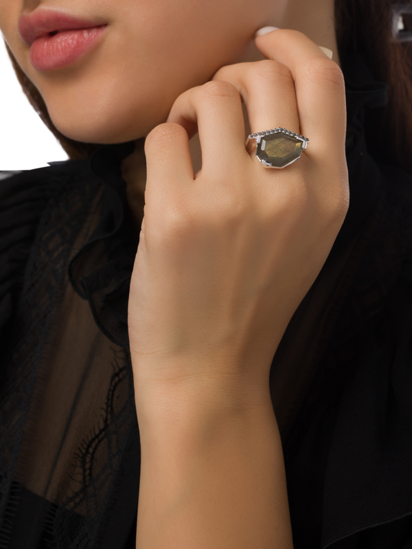Angled Labradorite Sterling Silver Ring