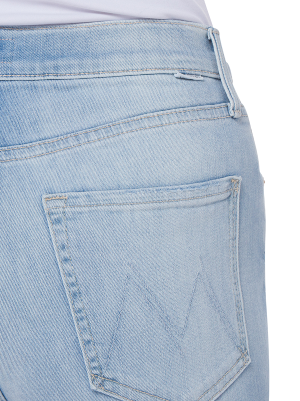 بنطلون جينز "ذا تريبر" من أيلاند تايم مرتفع عن الكاحل بحواف منسّلة