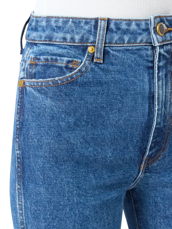 /original/1032916009_KHTE_Boone 009_4.png_convert-600x800