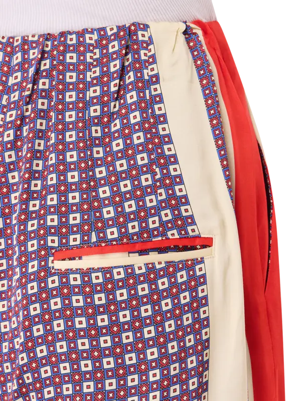 /original/10851027_JEJI_14 RosaRed_5.png_convert-600x800