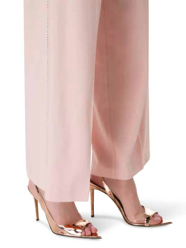 بنطال بأرجل مستقيمة مزين بأحجار الراين