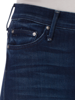 THE INSIDER CROP STEP FRAY JEAN IN TONGUE AND CHIC