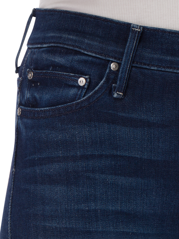 THE INSIDER CROP STEP FRAY JEAN IN TONGUE AND CHIC