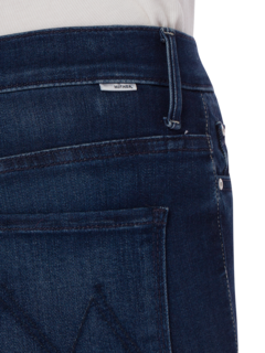 THE INSIDER CROP STEP FRAY JEAN IN TONGUE AND CHIC