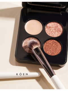 All Over Eyeshadow Brush