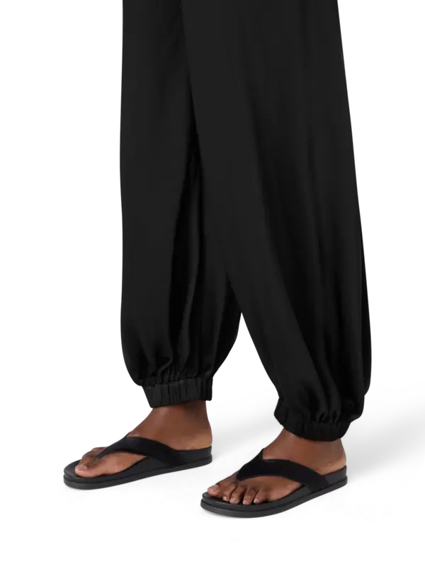 /original/124391038_AGRK_Black_2.png_convert-600x800