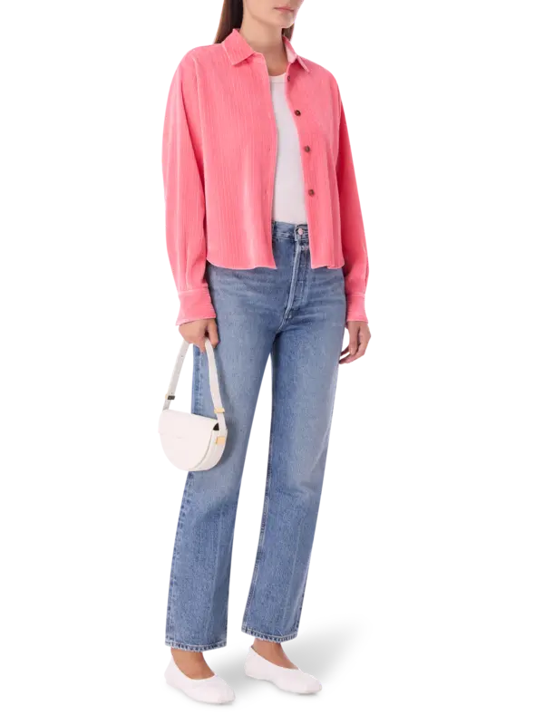 قميص بقصة فضفاضة من قماش مخملي مضلع