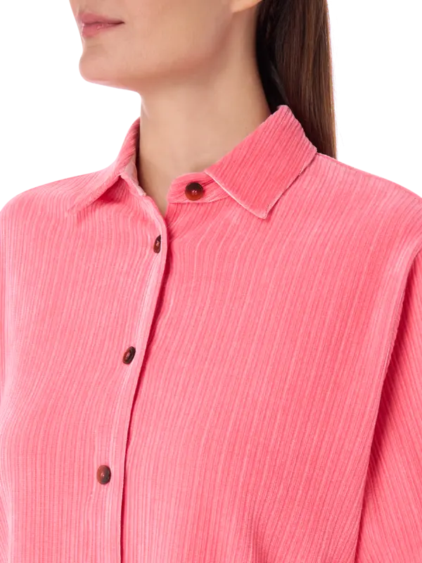 قميص بقصة فضفاضة من قماش مخملي مضلع