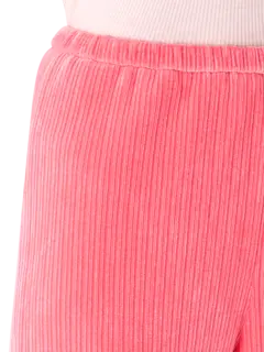 بنطال ضيق من الأعلى وواسع من الأسفل من قماش كوردوري مضلع