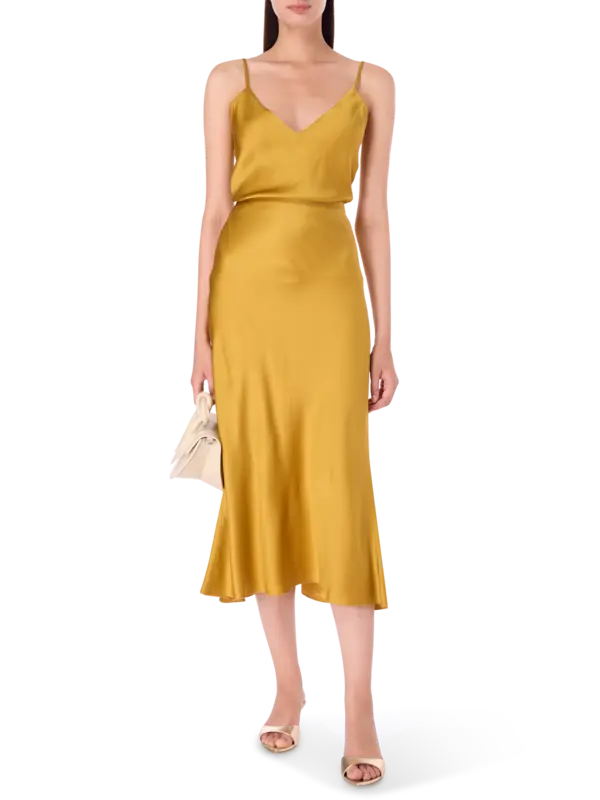 تنورة ساتان متوسطة الطول إنفرز