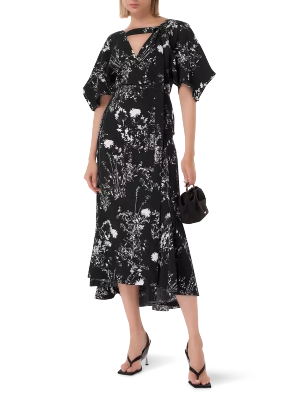 /original/1323WDR004740A_VBHM_Floral Neg_2.png_convert-600x800