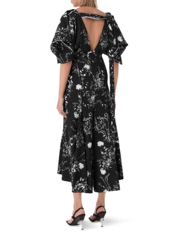 /original/1323WDR004740A_VBHM_Floral Neg_3.png_convert-600x800