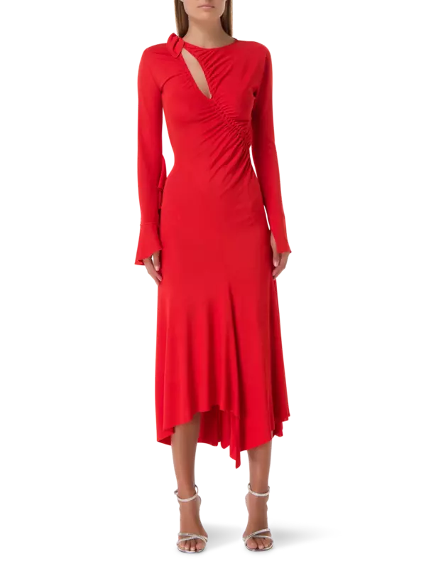 فستان متوسط الطول بقصة غير متساوية من قماش الجيرسيه المنسدل