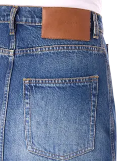 تنورة جينز بصف من الأزرار