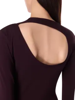 فستان طويل من قماش الجيرسي بتصميم مفتوح