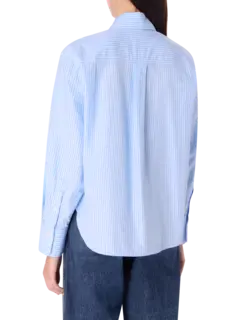 قميص قصير بأكمام طويلة