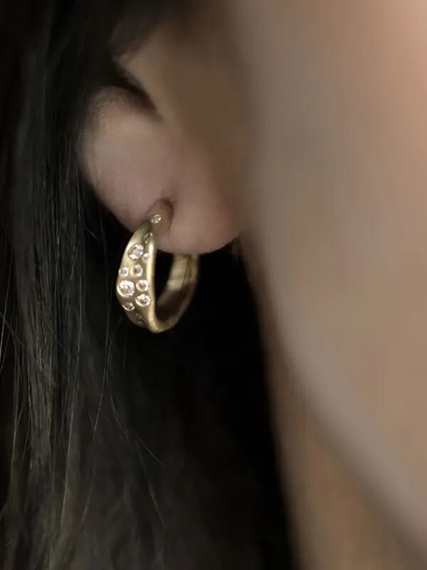 /original/13HER09CHY_NGZL_YellowGold_2.png_convert-600x800