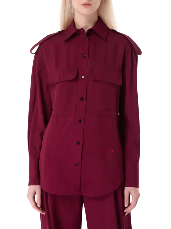 بلوزة بتصميم عملي