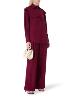 بلوزة بتصميم عملي