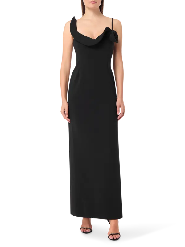 فستان روزيت طويل بتصميم منحوت