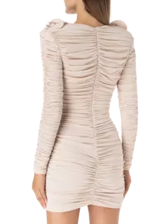 فستان قصير مكشكش بأكمام طويلة