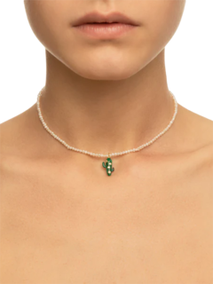 PEARL NECKLACE WITH MALACHITE CACTUS AND CRYSTALS