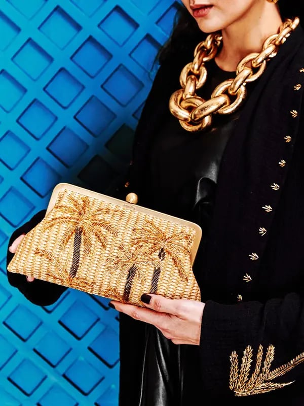 /original/16247_CONS_Gold_2.png_convert-600x800