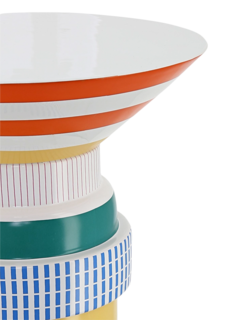 طاولة نوفا جيلبيرتو من بوسا بلون أبيض لامع وألوان