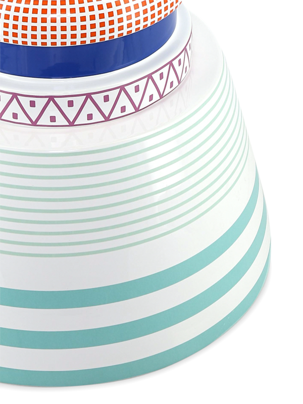 طاولة نوفا جيلبيرتو من بوسا بلون أبيض لامع وألوان