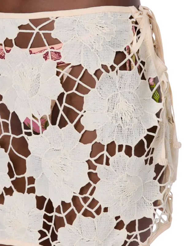 /original/20038_AGUA_WHITE_4.png_convert-600x800