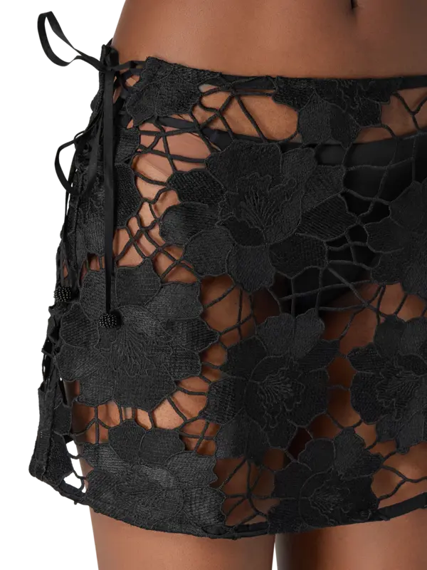 /original/20466_AGUA_Black_4.png_convert-600x800