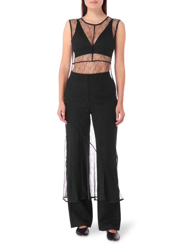 فستان مونتينيغرو متوسط الطول من الدانتيل بدون أكمام