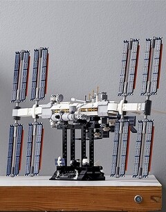 /original/21321-LEGO_00_12.jpg_convert-240x320