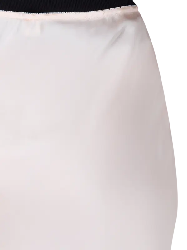 /original/21588_TGAR_Blush 420_6.png_convert-600x800