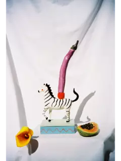 /original/22LRC06J_LARO_White_2.png_convert-240x320