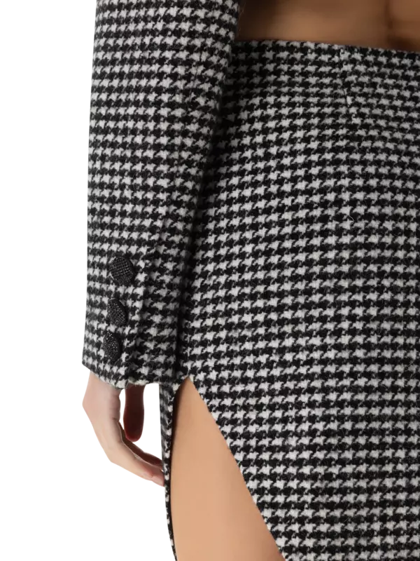 /original/2302JA00309_NUE_Blackwhite_6.png_convert-600x800