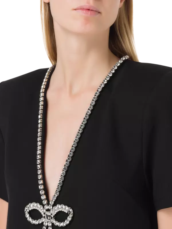 /original/2303D03184_AREA_BLACK_4.png_convert-600x800