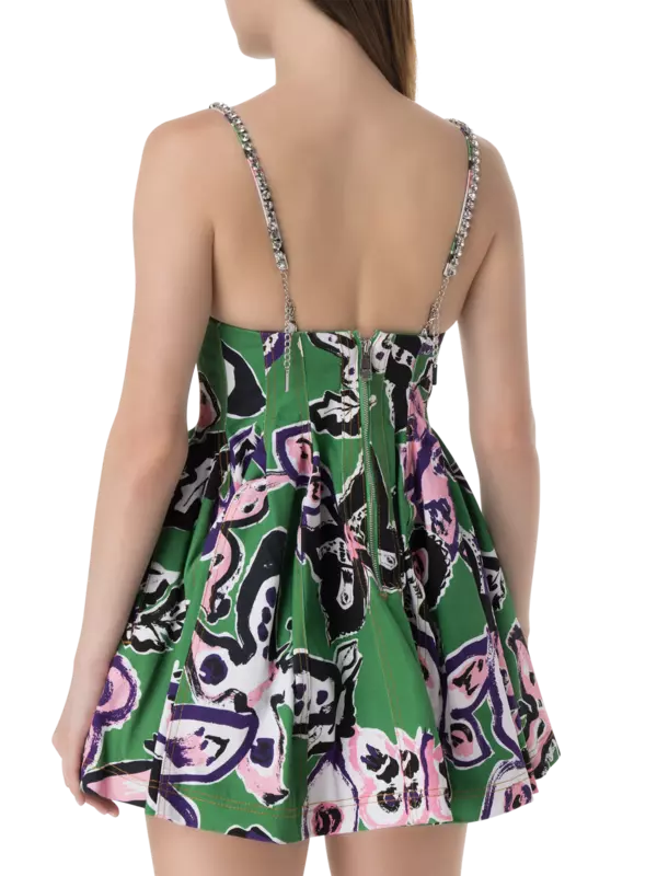 /original/2303D06258_AREA_Green Mult_3.png_convert-600x800