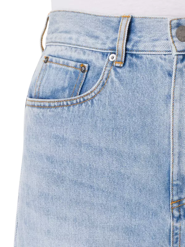 /original/2303P01213_AREA_Light Blue_4.png_convert-600x800