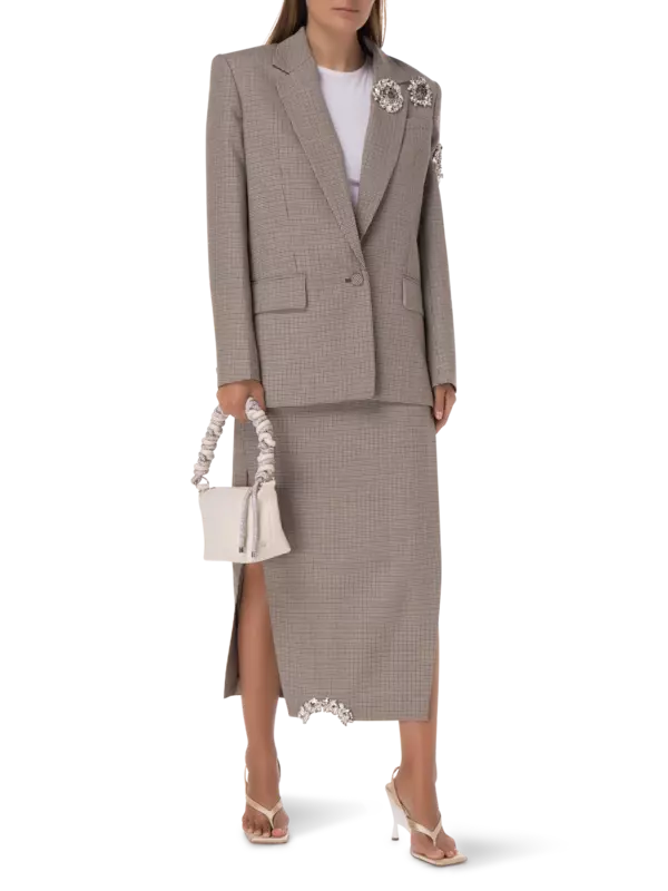 /original/2303S07235_AREA_Brown_Ivor_2.png_convert-600x800