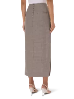 /original/2303S07235_AREA_Brown_Ivor_3.png_convert-240x320