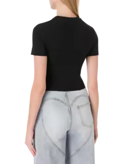 تيشيرت بأكواب صدر مزينة بالكريستال