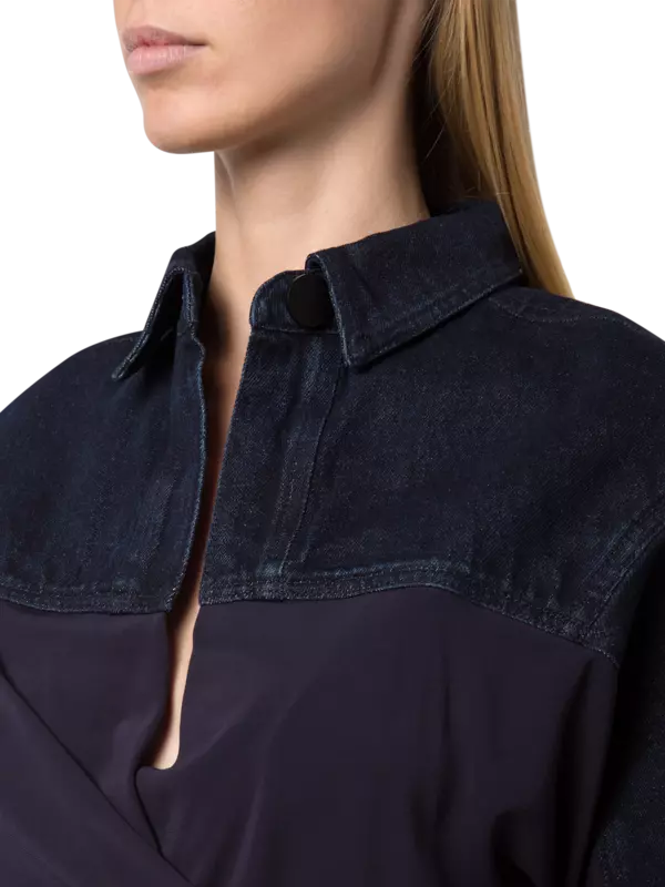 بلوزة سيفيلا من الجينز بتصميم ملتف