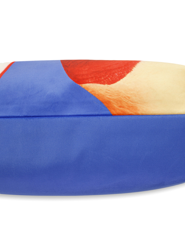 Comfortable Cushion with Lips and Toothpaste Print