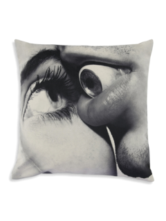 Comfortable Cushion with Eye Lips Print